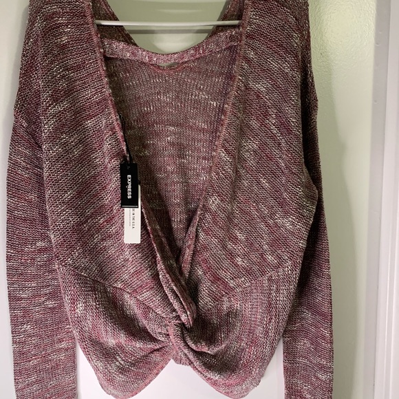 Express Extreme open back top - Picture 3 of 4